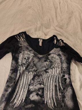 Black Graphic Angel Wing Cold-Shoulder Women's Top